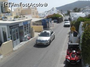 [P47] Soseaua care te aduce de la Fira la Oia » foto by dorgo
 - 
<span class="allrVoted glyphicon glyphicon-heart hidden" id="av772729"></span>
<a class="m-l-10 hidden" id="sv772729" onclick="voting_Foto_DelVot(,772729,1177)" role="button">șterge vot <span class="glyphicon glyphicon-remove"></span></a>
<a id="v9772729" class=" c-red"  onclick="voting_Foto_SetVot(772729)" role="button"><span class="glyphicon glyphicon-heart-empty"></span> <b>LIKE</b> = Votează poza</a> <img class="hidden"  id="f772729W9" src="/imagini/loader.gif" border="0" /><span class="AjErrMes hidden" id="e772729ErM"></span>