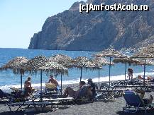 [P13] Plaja cu nisip negru din Kamari , vedere spre capul Mesa » foto by TORA INGRID
 - 
<span class="allrVoted glyphicon glyphicon-heart hidden" id="av131425"></span>
<a class="m-l-10 hidden" id="sv131425" onclick="voting_Foto_DelVot(,131425,1177)" role="button">șterge vot <span class="glyphicon glyphicon-remove"></span></a>
<a id="v9131425" class=" c-red"  onclick="voting_Foto_SetVot(131425)" role="button"><span class="glyphicon glyphicon-heart-empty"></span> <b>LIKE</b> = Votează poza</a> <img class="hidden"  id="f131425W9" src="/imagini/loader.gif" border="0" /><span class="AjErrMes hidden" id="e131425ErM"></span>