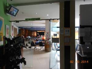 [P17] Bella Vista Hotel - Intrarea în restaurantul de la parter.  » foto by iulianic
 - 
<span class="allrVoted glyphicon glyphicon-heart hidden" id="av566145"></span>
<a class="m-l-10 hidden" id="sv566145" onclick="voting_Foto_DelVot(,566145,1204)" role="button">șterge vot <span class="glyphicon glyphicon-remove"></span></a>
<a id="v9566145" class=" c-red"  onclick="voting_Foto_SetVot(566145)" role="button"><span class="glyphicon glyphicon-heart-empty"></span> <b>LIKE</b> = Votează poza</a> <img class="hidden"  id="f566145W9" src="/imagini/loader.gif" border="0" /><span class="AjErrMes hidden" id="e566145ErM"></span>