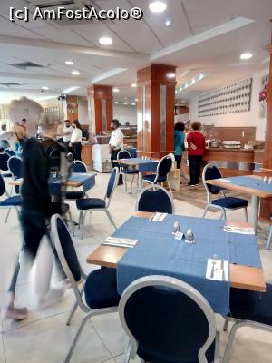 [P21] Bella Vista Hotel -restaurant -salon » foto by ile57b
 - 
<span class="allrVoted glyphicon glyphicon-heart hidden" id="av1359641"></span>
<a class="m-l-10 hidden" id="sv1359641" onclick="voting_Foto_DelVot(,1359641,1204)" role="button">șterge vot <span class="glyphicon glyphicon-remove"></span></a>
<a id="v91359641" class=" c-red"  onclick="voting_Foto_SetVot(1359641)" role="button"><span class="glyphicon glyphicon-heart-empty"></span> <b>LIKE</b> = Votează poza</a> <img class="hidden"  id="f1359641W9" src="/imagini/loader.gif" border="0" /><span class="AjErrMes hidden" id="e1359641ErM"></span>
