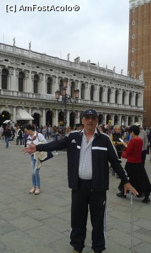 [P02] CORNEL, PIATA SAN MARCO-2015 » foto by DORICA
 - 
<span class="allrVoted glyphicon glyphicon-heart hidden" id="av716063"></span>
<a class="m-l-10 hidden" id="sv716063" onclick="voting_Foto_DelVot(,716063,1229)" role="button">șterge vot <span class="glyphicon glyphicon-remove"></span></a>
<a id="v9716063" class=" c-red"  onclick="voting_Foto_SetVot(716063)" role="button"><span class="glyphicon glyphicon-heart-empty"></span> <b>LIKE</b> = Votează poza</a> <img class="hidden"  id="f716063W9" src="/imagini/loader.gif" border="0" /><span class="AjErrMes hidden" id="e716063ErM"></span>