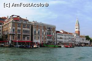 [P06] Canal Grande » foto by Radu Tudoran
 - 
<span class="allrVoted glyphicon glyphicon-heart hidden" id="av746764"></span>
<a class="m-l-10 hidden" id="sv746764" onclick="voting_Foto_DelVot(,746764,1229)" role="button">șterge vot <span class="glyphicon glyphicon-remove"></span></a>
<a id="v9746764" class=" c-red"  onclick="voting_Foto_SetVot(746764)" role="button"><span class="glyphicon glyphicon-heart-empty"></span> <b>LIKE</b> = Votează poza</a> <img class="hidden"  id="f746764W9" src="/imagini/loader.gif" border="0" /><span class="AjErrMes hidden" id="e746764ErM"></span>