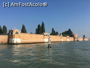 [P19] Cimitirul din Venetia!  » foto by dobrescuflori
 - 
<span class="allrVoted glyphicon glyphicon-heart hidden" id="av938771"></span>
<a class="m-l-10 hidden" id="sv938771" onclick="voting_Foto_DelVot(,938771,1229)" role="button">șterge vot <span class="glyphicon glyphicon-remove"></span></a>
<a id="v9938771" class=" c-red"  onclick="voting_Foto_SetVot(938771)" role="button"><span class="glyphicon glyphicon-heart-empty"></span> <b>LIKE</b> = Votează poza</a> <img class="hidden"  id="f938771W9" src="/imagini/loader.gif" border="0" /><span class="AjErrMes hidden" id="e938771ErM"></span>