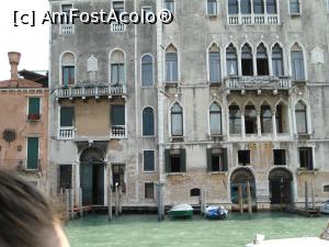 [P07] Pe Canal Grande,Veneția. Palazzi Morosini. » foto by mihaelavoicu
 - 
<span class="allrVoted glyphicon glyphicon-heart hidden" id="av1215632"></span>
<a class="m-l-10 hidden" id="sv1215632" onclick="voting_Foto_DelVot(,1215632,1229)" role="button">șterge vot <span class="glyphicon glyphicon-remove"></span></a>
<a id="v91215632" class=" c-red"  onclick="voting_Foto_SetVot(1215632)" role="button"><span class="glyphicon glyphicon-heart-empty"></span> <b>LIKE</b> = Votează poza</a> <img class="hidden"  id="f1215632W9" src="/imagini/loader.gif" border="0" /><span class="AjErrMes hidden" id="e1215632ErM"></span>