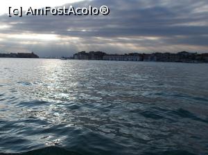 [P01] Veneția ”plutind” pe mare.  » foto by mihaelavoicu
 - 
<span class="allrVoted glyphicon glyphicon-heart hidden" id="av976954"></span>
<a class="m-l-10 hidden" id="sv976954" onclick="voting_Foto_DelVot(,976954,1229)" role="button">șterge vot <span class="glyphicon glyphicon-remove"></span></a>
<a id="v9976954" class=" c-red"  onclick="voting_Foto_SetVot(976954)" role="button"><span class="glyphicon glyphicon-heart-empty"></span> <b>LIKE</b> = Votează poza</a> <img class="hidden"  id="f976954W9" src="/imagini/loader.gif" border="0" /><span class="AjErrMes hidden" id="e976954ErM"></span>