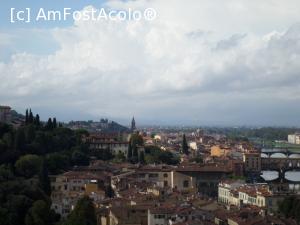 P02 [SEP-2015] Zona Oltrarno vazuta din Piazzalle Michelangelo, pe fundal in dreapta se vede Ponte Vecchio