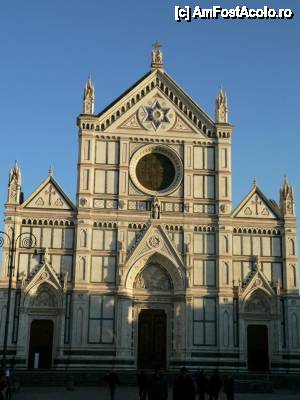 [P35] Santa Croce... aș vrea să comentez simbolurile, dar nu cred că sunt în măsură. Sunt prea multe și prea profunde...  » foto by ariciu*
 - 
<span class="allrVoted glyphicon glyphicon-heart hidden" id="av481827"></span>
<a class="m-l-10 hidden" id="sv481827" onclick="voting_Foto_DelVot(,481827,1230)" role="button">șterge vot <span class="glyphicon glyphicon-remove"></span></a>
<a id="v9481827" class=" c-red"  onclick="voting_Foto_SetVot(481827)" role="button"><span class="glyphicon glyphicon-heart-empty"></span> <b>LIKE</b> = Votează poza</a> <img class="hidden"  id="f481827W9" src="/imagini/loader.gif" border="0" /><span class="AjErrMes hidden" id="e481827ErM"></span>