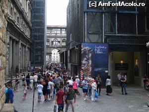 [P21] Palatul Uffizi cu galeriile cu același nume.  » foto by Mika
 - 
<span class="allrVoted glyphicon glyphicon-heart hidden" id="av620597"></span>
<a class="m-l-10 hidden" id="sv620597" onclick="voting_Foto_DelVot(,620597,1230)" role="button">șterge vot <span class="glyphicon glyphicon-remove"></span></a>
<a id="v9620597" class=" c-red"  onclick="voting_Foto_SetVot(620597)" role="button"><span class="glyphicon glyphicon-heart-empty"></span> <b>LIKE</b> = Votează poza</a> <img class="hidden"  id="f620597W9" src="/imagini/loader.gif" border="0" /><span class="AjErrMes hidden" id="e620597ErM"></span>
