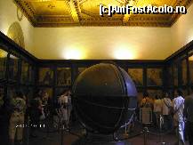 [P30] Sala delle mappe geografiche. În centru, Il 'mappa mundi' » foto by Costi
 - 
<span class="allrVoted glyphicon glyphicon-heart hidden" id="av46747"></span>
<a class="m-l-10 hidden" id="sv46747" onclick="voting_Foto_DelVot(,46747,1230)" role="button">șterge vot <span class="glyphicon glyphicon-remove"></span></a>
<a id="v946747" class=" c-red"  onclick="voting_Foto_SetVot(46747)" role="button"><span class="glyphicon glyphicon-heart-empty"></span> <b>LIKE</b> = Votează poza</a> <img class="hidden"  id="f46747W9" src="/imagini/loader.gif" border="0" /><span class="AjErrMes hidden" id="e46747ErM"></span>