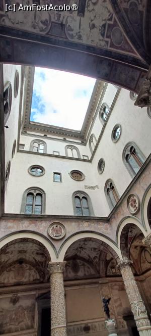 [P05] Curtea lui Michelozzo. » foto by tata123 🔱
 - 
<span class="allrVoted glyphicon glyphicon-heart hidden" id="av1494335"></span>
<a class="m-l-10 hidden" id="sv1494335" onclick="voting_Foto_DelVot(,1494335,1230)" role="button">șterge vot <span class="glyphicon glyphicon-remove"></span></a>
<a id="v91494335" class=" c-red"  onclick="voting_Foto_SetVot(1494335)" role="button"><span class="glyphicon glyphicon-heart-empty"></span> <b>LIKE</b> = Votează poza</a> <img class="hidden"  id="f1494335W9" src="/imagini/loader.gif" border="0" /><span class="AjErrMes hidden" id="e1494335ErM"></span>