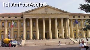 [P13] Piazza Bra. Palazzo Barbieri (Municipalitatea).  » foto by ovidiuyepi
 - 
<span class="allrVoted glyphicon glyphicon-heart hidden" id="av1155289"></span>
<a class="m-l-10 hidden" id="sv1155289" onclick="voting_Foto_DelVot(,1155289,1233)" role="button">șterge vot <span class="glyphicon glyphicon-remove"></span></a>
<a id="v91155289" class=" c-red"  onclick="voting_Foto_SetVot(1155289)" role="button"><span class="glyphicon glyphicon-heart-empty"></span> <b>LIKE</b> = Votează poza</a> <img class="hidden"  id="f1155289W9" src="/imagini/loader.gif" border="0" /><span class="AjErrMes hidden" id="e1155289ErM"></span>