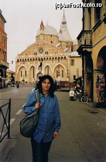 [P02] Biserica SF. Anton . » foto by must-see*
 - 
<span class="allrVoted glyphicon glyphicon-heart hidden" id="av56483"></span>
<a class="m-l-10 hidden" id="sv56483" onclick="voting_Foto_DelVot(,56483,1233)" role="button">șterge vot <span class="glyphicon glyphicon-remove"></span></a>
<a id="v956483" class=" c-red"  onclick="voting_Foto_SetVot(56483)" role="button"><span class="glyphicon glyphicon-heart-empty"></span> <b>LIKE</b> = Votează poza</a> <img class="hidden"  id="f56483W9" src="/imagini/loader.gif" border="0" /><span class="AjErrMes hidden" id="e56483ErM"></span>