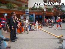 [P10] instrument populer traditional in cantonul Valois » foto by TORA INGRID
 - 
<span class="allrVoted glyphicon glyphicon-heart hidden" id="av74404"></span>
<a class="m-l-10 hidden" id="sv74404" onclick="voting_Foto_DelVot(,74404,1236)" role="button">șterge vot <span class="glyphicon glyphicon-remove"></span></a>
<a id="v974404" class=" c-red"  onclick="voting_Foto_SetVot(74404)" role="button"><span class="glyphicon glyphicon-heart-empty"></span> <b>LIKE</b> = Votează poza</a> <img class="hidden"  id="f74404W9" src="/imagini/loader.gif" border="0" /><span class="AjErrMes hidden" id="e74404ErM"></span>