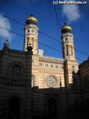 [P10] marea Sinagoga » foto by andreeaandreea5
 - 
<span class="allrVoted glyphicon glyphicon-heart hidden" id="av525564"></span>
<a class="m-l-10 hidden" id="sv525564" onclick="voting_Foto_DelVot(,525564,1275)" role="button">șterge vot <span class="glyphicon glyphicon-remove"></span></a>
<a id="v9525564" class=" c-red"  onclick="voting_Foto_SetVot(525564)" role="button"><span class="glyphicon glyphicon-heart-empty"></span> <b>LIKE</b> = Votează poza</a> <img class="hidden"  id="f525564W9" src="/imagini/loader.gif" border="0" /><span class="AjErrMes hidden" id="e525564ErM"></span>