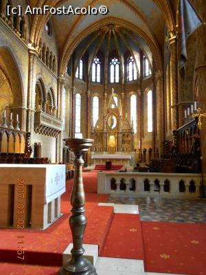 [P05] In Biserica Matyas » foto by lilianaooo
 - 
<span class="allrVoted glyphicon glyphicon-heart hidden" id="av839262"></span>
<a class="m-l-10 hidden" id="sv839262" onclick="voting_Foto_DelVot(,839262,1275)" role="button">șterge vot <span class="glyphicon glyphicon-remove"></span></a>
<a id="v9839262" class=" c-red"  onclick="voting_Foto_SetVot(839262)" role="button"><span class="glyphicon glyphicon-heart-empty"></span> <b>LIKE</b> = Votează poza</a> <img class="hidden"  id="f839262W9" src="/imagini/loader.gif" border="0" /><span class="AjErrMes hidden" id="e839262ErM"></span>
