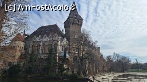 [P04] Vajdahunyad Castle și patinoarul dezghețat la sfârșitul iernii » foto by sunflower
 - 
<span class="allrVoted glyphicon glyphicon-heart hidden" id="av1416102"></span>
<a class="m-l-10 hidden" id="sv1416102" onclick="voting_Foto_DelVot(,1416102,1275)" role="button">șterge vot <span class="glyphicon glyphicon-remove"></span></a>
<a id="v91416102" class=" c-red"  onclick="voting_Foto_SetVot(1416102)" role="button"><span class="glyphicon glyphicon-heart-empty"></span> <b>LIKE</b> = Votează poza</a> <img class="hidden"  id="f1416102W9" src="/imagini/loader.gif" border="0" /><span class="AjErrMes hidden" id="e1416102ErM"></span>