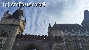 [P06] Vajdahunyad Castle și patinoarul dezghețat la sfârșitul iernii » foto by sunflower
 - 
<span class="allrVoted glyphicon glyphicon-heart hidden" id="av1416104"></span>
<a class="m-l-10 hidden" id="sv1416104" onclick="voting_Foto_DelVot(,1416104,1275)" role="button">șterge vot <span class="glyphicon glyphicon-remove"></span></a>
<a id="v91416104" class=" c-red"  onclick="voting_Foto_SetVot(1416104)" role="button"><span class="glyphicon glyphicon-heart-empty"></span> <b>LIKE</b> = Votează poza</a> <img class="hidden"  id="f1416104W9" src="/imagini/loader.gif" border="0" /><span class="AjErrMes hidden" id="e1416104ErM"></span>