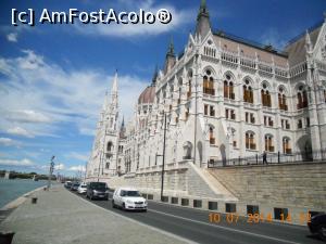 [P12] Cladirea Parlamentrului din Budapesta » foto by zlatna
 - 
<span class="allrVoted glyphicon glyphicon-heart hidden" id="av731145"></span>
<a class="m-l-10 hidden" id="sv731145" onclick="voting_Foto_DelVot(,731145,1275)" role="button">șterge vot <span class="glyphicon glyphicon-remove"></span></a>
<a id="v9731145" class=" c-red"  onclick="voting_Foto_SetVot(731145)" role="button"><span class="glyphicon glyphicon-heart-empty"></span> <b>LIKE</b> = Votează poza</a> <img class="hidden"  id="f731145W9" src="/imagini/loader.gif" border="0" /><span class="AjErrMes hidden" id="e731145ErM"></span>