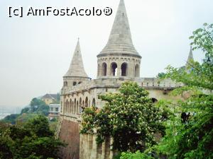 [P03] Bastionul Pescarilor » foto by AZE
 - 
<span class="allrVoted glyphicon glyphicon-heart hidden" id="av830280"></span>
<a class="m-l-10 hidden" id="sv830280" onclick="voting_Foto_DelVot(,830280,1275)" role="button">șterge vot <span class="glyphicon glyphicon-remove"></span></a>
<a id="v9830280" class=" c-red"  onclick="voting_Foto_SetVot(830280)" role="button"><span class="glyphicon glyphicon-heart-empty"></span> <b>LIKE</b> = Votează poza</a> <img class="hidden"  id="f830280W9" src="/imagini/loader.gif" border="0" /><span class="AjErrMes hidden" id="e830280ErM"></span>