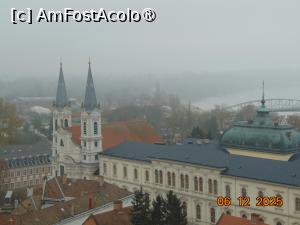 [P61] vedere panoramica  Esztergom » foto by Yolanda
 - 
<span class="allrVoted glyphicon glyphicon-heart hidden" id="av1512016"></span>
<a class="m-l-10 hidden" id="sv1512016" onclick="voting_Foto_DelVot(,1512016,1275)" role="button">șterge vot <span class="glyphicon glyphicon-remove"></span></a>
<a id="v91512016" class=" c-red"  onclick="voting_Foto_SetVot(1512016)" role="button"><span class="glyphicon glyphicon-heart-empty"></span> <b>LIKE</b> = Votează poza</a> <img class="hidden"  id="f1512016W9" src="/imagini/loader.gif" border="0" /><span class="AjErrMes hidden" id="e1512016ErM"></span>