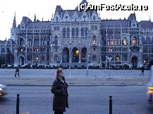 [P17] Budapesta - Palatul Parlamentului » foto by Diaura*
 - 
<span class="allrVoted glyphicon glyphicon-heart hidden" id="av30711"></span>
<a class="m-l-10 hidden" id="sv30711" onclick="voting_Foto_DelVot(,30711,1275)" role="button">șterge vot <span class="glyphicon glyphicon-remove"></span></a>
<a id="v930711" class=" c-red"  onclick="voting_Foto_SetVot(30711)" role="button"><span class="glyphicon glyphicon-heart-empty"></span> <b>LIKE</b> = Votează poza</a> <img class="hidden"  id="f30711W9" src="/imagini/loader.gif" border="0" /><span class="AjErrMes hidden" id="e30711ErM"></span>