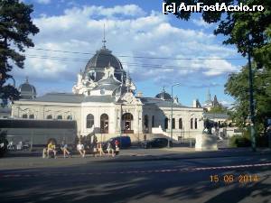 [P12] Prin Budapesta.  » foto by melena
 - 
<span class="allrVoted glyphicon glyphicon-heart hidden" id="av617745"></span>
<a class="m-l-10 hidden" id="sv617745" onclick="voting_Foto_DelVot(,617745,1275)" role="button">șterge vot <span class="glyphicon glyphicon-remove"></span></a>
<a id="v9617745" class=" c-red"  onclick="voting_Foto_SetVot(617745)" role="button"><span class="glyphicon glyphicon-heart-empty"></span> <b>LIKE</b> = Votează poza</a> <img class="hidden"  id="f617745W9" src="/imagini/loader.gif" border="0" /><span class="AjErrMes hidden" id="e617745ErM"></span>
