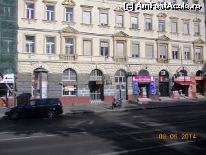 [P22] De dimineata prin Budapesta, admirind arhitectura.  » foto by melena
 - 
<span class="allrVoted glyphicon glyphicon-heart hidden" id="av624553"></span>
<a class="m-l-10 hidden" id="sv624553" onclick="voting_Foto_DelVot(,624553,1275)" role="button">șterge vot <span class="glyphicon glyphicon-remove"></span></a>
<a id="v9624553" class=" c-red"  onclick="voting_Foto_SetVot(624553)" role="button"><span class="glyphicon glyphicon-heart-empty"></span> <b>LIKE</b> = Votează poza</a> <img class="hidden"  id="f624553W9" src="/imagini/loader.gif" border="0" /><span class="AjErrMes hidden" id="e624553ErM"></span>