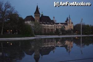 [P21] Budapesta noaptea » foto by cdiana
 - 
<span class="allrVoted glyphicon glyphicon-heart hidden" id="av434364"></span>
<a class="m-l-10 hidden" id="sv434364" onclick="voting_Foto_DelVot(,434364,1275)" role="button">șterge vot <span class="glyphicon glyphicon-remove"></span></a>
<a id="v9434364" class=" c-red"  onclick="voting_Foto_SetVot(434364)" role="button"><span class="glyphicon glyphicon-heart-empty"></span> <b>LIKE</b> = Votează poza</a> <img class="hidden"  id="f434364W9" src="/imagini/loader.gif" border="0" /><span class="AjErrMes hidden" id="e434364ErM"></span>