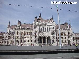 [P01] Cladirea parlamentului » foto by liviu49
 - 
<span class="allrVoted glyphicon glyphicon-heart hidden" id="av617648"></span>
<a class="m-l-10 hidden" id="sv617648" onclick="voting_Foto_DelVot(,617648,1275)" role="button">șterge vot <span class="glyphicon glyphicon-remove"></span></a>
<a id="v9617648" class=" c-red"  onclick="voting_Foto_SetVot(617648)" role="button"><span class="glyphicon glyphicon-heart-empty"></span> <b>LIKE</b> = Votează poza</a> <img class="hidden"  id="f617648W9" src="/imagini/loader.gif" border="0" /><span class="AjErrMes hidden" id="e617648ErM"></span>