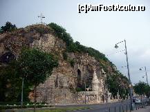 [P31] Budapesta, biserica din pestera de sub dealul Gellert » foto by magdalena
 - 
<span class="allrVoted glyphicon glyphicon-heart hidden" id="av136927"></span>
<a class="m-l-10 hidden" id="sv136927" onclick="voting_Foto_DelVot(,136927,1275)" role="button">șterge vot <span class="glyphicon glyphicon-remove"></span></a>
<a id="v9136927" class=" c-red"  onclick="voting_Foto_SetVot(136927)" role="button"><span class="glyphicon glyphicon-heart-empty"></span> <b>LIKE</b> = Votează poza</a> <img class="hidden"  id="f136927W9" src="/imagini/loader.gif" border="0" /><span class="AjErrMes hidden" id="e136927ErM"></span>