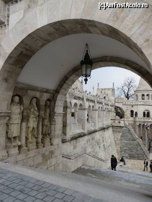 [P24] Străjeri de piatră - Bastionul Pescarilor.  » foto by tata123 🔱
 - 
<span class="allrVoted glyphicon glyphicon-heart hidden" id="av602571"></span>
<a class="m-l-10 hidden" id="sv602571" onclick="voting_Foto_DelVot(,602571,1275)" role="button">șterge vot <span class="glyphicon glyphicon-remove"></span></a>
<a id="v9602571" class=" c-red"  onclick="voting_Foto_SetVot(602571)" role="button"><span class="glyphicon glyphicon-heart-empty"></span> <b>LIKE</b> = Votează poza</a> <img class="hidden"  id="f602571W9" src="/imagini/loader.gif" border="0" /><span class="AjErrMes hidden" id="e602571ErM"></span>