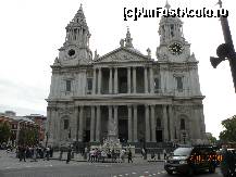 [P14] Impozanta Catedrala Saint Paul » foto by Alina53
 - 
<span class="allrVoted glyphicon glyphicon-heart hidden" id="av57480"></span>
<a class="m-l-10 hidden" id="sv57480" onclick="voting_Foto_DelVot(,57480,1570)" role="button">șterge vot <span class="glyphicon glyphicon-remove"></span></a>
<a id="v957480" class=" c-red"  onclick="voting_Foto_SetVot(57480)" role="button"><span class="glyphicon glyphicon-heart-empty"></span> <b>LIKE</b> = Votează poza</a> <img class="hidden"  id="f57480W9" src="/imagini/loader.gif" border="0" /><span class="AjErrMes hidden" id="e57480ErM"></span>
