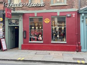 [P15] Denmark Street » foto by Mika
 - 
<span class="allrVoted glyphicon glyphicon-heart hidden" id="av1492279"></span>
<a class="m-l-10 hidden" id="sv1492279" onclick="voting_Foto_DelVot(,1492279,1570)" role="button">șterge vot <span class="glyphicon glyphicon-remove"></span></a>
<a id="v91492279" class=" c-red"  onclick="voting_Foto_SetVot(1492279)" role="button"><span class="glyphicon glyphicon-heart-empty"></span> <b>LIKE</b> = Votează poza</a> <img class="hidden"  id="f1492279W9" src="/imagini/loader.gif" border="0" /><span class="AjErrMes hidden" id="e1492279ErM"></span>