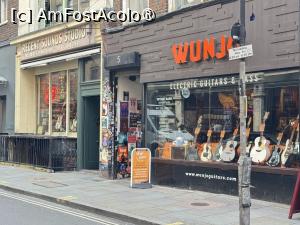 [P16] Denmark Street » foto by Mika
 - 
<span class="allrVoted glyphicon glyphicon-heart hidden" id="av1492280"></span>
<a class="m-l-10 hidden" id="sv1492280" onclick="voting_Foto_DelVot(,1492280,1570)" role="button">șterge vot <span class="glyphicon glyphicon-remove"></span></a>
<a id="v91492280" class=" c-red"  onclick="voting_Foto_SetVot(1492280)" role="button"><span class="glyphicon glyphicon-heart-empty"></span> <b>LIKE</b> = Votează poza</a> <img class="hidden"  id="f1492280W9" src="/imagini/loader.gif" border="0" /><span class="AjErrMes hidden" id="e1492280ErM"></span>