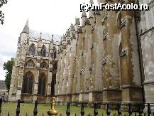 [P04] westminster abbey privita din alt unghi... » foto by rudy
 - 
<span class="allrVoted glyphicon glyphicon-heart hidden" id="av23200"></span>
<a class="m-l-10 hidden" id="sv23200" onclick="voting_Foto_DelVot(,23200,1570)" role="button">șterge vot <span class="glyphicon glyphicon-remove"></span></a>
<a id="v923200" class=" c-red"  onclick="voting_Foto_SetVot(23200)" role="button"><span class="glyphicon glyphicon-heart-empty"></span> <b>LIKE</b> = Votează poza</a> <img class="hidden"  id="f23200W9" src="/imagini/loader.gif" border="0" /><span class="AjErrMes hidden" id="e23200ErM"></span>