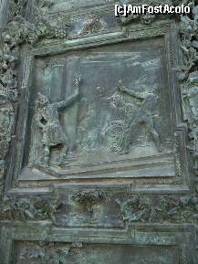 [P12] Basorelief - portalul Domului din Pisa » foto by ioana22
 - 
<span class="allrVoted glyphicon glyphicon-heart hidden" id="av184442"></span>
<a class="m-l-10 hidden" id="sv184442" onclick="voting_Foto_DelVot(,184442,1574)" role="button">șterge vot <span class="glyphicon glyphicon-remove"></span></a>
<a id="v9184442" class=" c-red"  onclick="voting_Foto_SetVot(184442)" role="button"><span class="glyphicon glyphicon-heart-empty"></span> <b>LIKE</b> = Votează poza</a> <img class="hidden"  id="f184442W9" src="/imagini/loader.gif" border="0" /><span class="AjErrMes hidden" id="e184442ErM"></span>