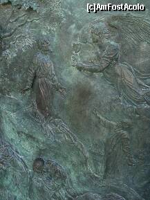 [P14] Basorelief - portalul Domului din Pisa » foto by ioana22
 - 
<span class="allrVoted glyphicon glyphicon-heart hidden" id="av184444"></span>
<a class="m-l-10 hidden" id="sv184444" onclick="voting_Foto_DelVot(,184444,1574)" role="button">șterge vot <span class="glyphicon glyphicon-remove"></span></a>
<a id="v9184444" class=" c-red"  onclick="voting_Foto_SetVot(184444)" role="button"><span class="glyphicon glyphicon-heart-empty"></span> <b>LIKE</b> = Votează poza</a> <img class="hidden"  id="f184444W9" src="/imagini/loader.gif" border="0" /><span class="AjErrMes hidden" id="e184444ErM"></span>