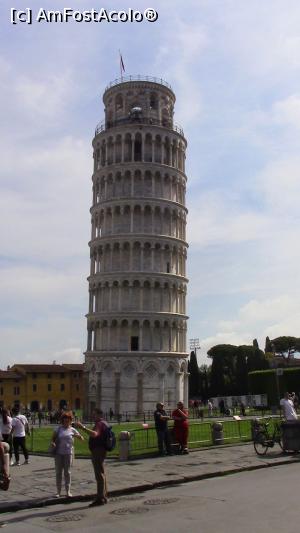 [P23] Campanila inclinata.  » foto by ovidiuyepi
 - 
<span class="allrVoted glyphicon glyphicon-heart hidden" id="av1153094"></span>
<a class="m-l-10 hidden" id="sv1153094" onclick="voting_Foto_DelVot(,1153094,1574)" role="button">șterge vot <span class="glyphicon glyphicon-remove"></span></a>
<a id="v91153094" class=" c-red"  onclick="voting_Foto_SetVot(1153094)" role="button"><span class="glyphicon glyphicon-heart-empty"></span> <b>LIKE</b> = Votează poza</a> <img class="hidden"  id="f1153094W9" src="/imagini/loader.gif" border="0" /><span class="AjErrMes hidden" id="e1153094ErM"></span>