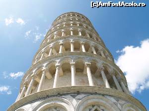 [P23] Din poziitia asta pare drept...  » foto by Mika
 - 
<span class="allrVoted glyphicon glyphicon-heart hidden" id="av621468"></span>
<a class="m-l-10 hidden" id="sv621468" onclick="voting_Foto_DelVot(,621468,1574)" role="button">șterge vot <span class="glyphicon glyphicon-remove"></span></a>
<a id="v9621468" class=" c-red"  onclick="voting_Foto_SetVot(621468)" role="button"><span class="glyphicon glyphicon-heart-empty"></span> <b>LIKE</b> = Votează poza</a> <img class="hidden"  id="f621468W9" src="/imagini/loader.gif" border="0" /><span class="AjErrMes hidden" id="e621468ErM"></span>