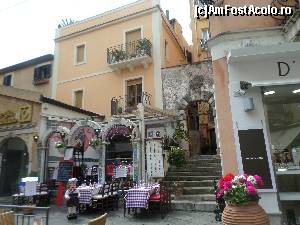 [P18] restaurant tipic Taorminei » foto by amero
 - 
<span class="allrVoted glyphicon glyphicon-heart hidden" id="av670656"></span>
<a class="m-l-10 hidden" id="sv670656" onclick="voting_Foto_DelVot(,670656,1579)" role="button">șterge vot <span class="glyphicon glyphicon-remove"></span></a>
<a id="v9670656" class=" c-red"  onclick="voting_Foto_SetVot(670656)" role="button"><span class="glyphicon glyphicon-heart-empty"></span> <b>LIKE</b> = Votează poza</a> <img class="hidden"  id="f670656W9" src="/imagini/loader.gif" border="0" /><span class="AjErrMes hidden" id="e670656ErM"></span>