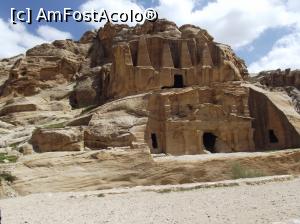 [P18] În zona Bab-el Siq, Petra » foto by irinad
 - 
<span class="allrVoted glyphicon glyphicon-heart hidden" id="av1069090"></span>
<a class="m-l-10 hidden" id="sv1069090" onclick="voting_Foto_DelVot(,1069090,1591)" role="button">șterge vot <span class="glyphicon glyphicon-remove"></span></a>
<a id="v91069090" class=" c-red"  onclick="voting_Foto_SetVot(1069090)" role="button"><span class="glyphicon glyphicon-heart-empty"></span> <b>LIKE</b> = Votează poza</a> <img class="hidden"  id="f1069090W9" src="/imagini/loader.gif" border="0" /><span class="AjErrMes hidden" id="e1069090ErM"></span>