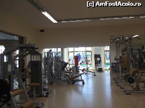 [P13] Sala de sport!  » foto by balasa violeta
 - 
<span class="allrVoted glyphicon glyphicon-heart hidden" id="av615918"></span>
<a class="m-l-10 hidden" id="sv615918" onclick="voting_Foto_DelVot(,615918,1618)" role="button">șterge vot <span class="glyphicon glyphicon-remove"></span></a>
<a id="v9615918" class=" c-red"  onclick="voting_Foto_SetVot(615918)" role="button"><span class="glyphicon glyphicon-heart-empty"></span> <b>LIKE</b> = Votează poza</a> <img class="hidden"  id="f615918W9" src="/imagini/loader.gif" border="0" /><span class="AjErrMes hidden" id="e615918ErM"></span>