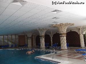 [P09] Piscina interioara!  » foto by balasa violeta
 - 
<span class="allrVoted glyphicon glyphicon-heart hidden" id="av615914"></span>
<a class="m-l-10 hidden" id="sv615914" onclick="voting_Foto_DelVot(,615914,1618)" role="button">șterge vot <span class="glyphicon glyphicon-remove"></span></a>
<a id="v9615914" class=" c-red"  onclick="voting_Foto_SetVot(615914)" role="button"><span class="glyphicon glyphicon-heart-empty"></span> <b>LIKE</b> = Votează poza</a> <img class="hidden"  id="f615914W9" src="/imagini/loader.gif" border="0" /><span class="AjErrMes hidden" id="e615914ErM"></span>