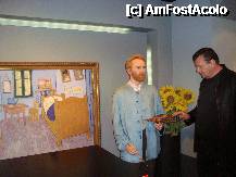 [P32] Amsterdam - Muzeul Madame Tussaud (doi intr-o ureche) » foto by popescu.borsa*
 - 
<span class="allrVoted glyphicon glyphicon-heart hidden" id="av198156"></span>
<a class="m-l-10 hidden" id="sv198156" onclick="voting_Foto_DelVot(,198156,1639)" role="button">șterge vot <span class="glyphicon glyphicon-remove"></span></a>
<a id="v9198156" class=" c-red"  onclick="voting_Foto_SetVot(198156)" role="button"><span class="glyphicon glyphicon-heart-empty"></span> <b>LIKE</b> = Votează poza</a> <img class="hidden"  id="f198156W9" src="/imagini/loader.gif" border="0" /><span class="AjErrMes hidden" id="e198156ErM"></span>