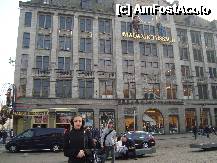 [P39] Amsterdam - Muzeul Madame Tussaud » foto by popescu.borsa*
 - 
<span class="allrVoted glyphicon glyphicon-heart hidden" id="av198183"></span>
<a class="m-l-10 hidden" id="sv198183" onclick="voting_Foto_DelVot(,198183,1639)" role="button">șterge vot <span class="glyphicon glyphicon-remove"></span></a>
<a id="v9198183" class=" c-red"  onclick="voting_Foto_SetVot(198183)" role="button"><span class="glyphicon glyphicon-heart-empty"></span> <b>LIKE</b> = Votează poza</a> <img class="hidden"  id="f198183W9" src="/imagini/loader.gif" border="0" /><span class="AjErrMes hidden" id="e198183ErM"></span>