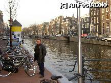 [P04] Amsterdam (ianuarie 2006) » foto by popescu.borsa*
 - 
<span class="allrVoted glyphicon glyphicon-heart hidden" id="av198127"></span>
<a class="m-l-10 hidden" id="sv198127" onclick="voting_Foto_DelVot(,198127,1639)" role="button">șterge vot <span class="glyphicon glyphicon-remove"></span></a>
<a id="v9198127" class=" c-red"  onclick="voting_Foto_SetVot(198127)" role="button"><span class="glyphicon glyphicon-heart-empty"></span> <b>LIKE</b> = Votează poza</a> <img class="hidden"  id="f198127W9" src="/imagini/loader.gif" border="0" /><span class="AjErrMes hidden" id="e198127ErM"></span>