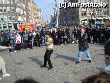 [P40] Amsterdam - Piata Dam » foto by popescu.borsa*
 - 
<span class="allrVoted glyphicon glyphicon-heart hidden" id="av198186"></span>
<a class="m-l-10 hidden" id="sv198186" onclick="voting_Foto_DelVot(,198186,1639)" role="button">șterge vot <span class="glyphicon glyphicon-remove"></span></a>
<a id="v9198186" class=" c-red"  onclick="voting_Foto_SetVot(198186)" role="button"><span class="glyphicon glyphicon-heart-empty"></span> <b>LIKE</b> = Votează poza</a> <img class="hidden"  id="f198186W9" src="/imagini/loader.gif" border="0" /><span class="AjErrMes hidden" id="e198186ErM"></span>