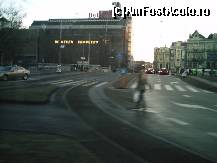 [P06] Clebra Fabrica de Bere,Haineken.
Imaginea este putin miscata,am luat-o din mersul taranvaiului. » foto by G.Lisman
 - 
<span class="allrVoted glyphicon glyphicon-heart hidden" id="av186989"></span>
<a class="m-l-10 hidden" id="sv186989" onclick="voting_Foto_DelVot(,186989,1639)" role="button">șterge vot <span class="glyphicon glyphicon-remove"></span></a>
<a id="v9186989" class=" c-red"  onclick="voting_Foto_SetVot(186989)" role="button"><span class="glyphicon glyphicon-heart-empty"></span> <b>LIKE</b> = Votează poza</a> <img class="hidden"  id="f186989W9" src="/imagini/loader.gif" border="0" /><span class="AjErrMes hidden" id="e186989ErM"></span>