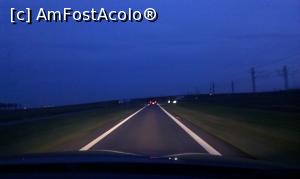 [P32] Curioase aceste șosele de sens unic. Nu poți depăși, toată lumea merge fără grabă și fără stres. 
Sper din tot sufletul să ajung din nou în Amsterdam, mi-a plăcut mult.  » foto by alinaro
 - 
<span class="allrVoted glyphicon glyphicon-heart hidden" id="av725782"></span>
<a class="m-l-10 hidden" id="sv725782" onclick="voting_Foto_DelVot(,725782,1639)" role="button">șterge vot <span class="glyphicon glyphicon-remove"></span></a>
<a id="v9725782" class=" c-red"  onclick="voting_Foto_SetVot(725782)" role="button"><span class="glyphicon glyphicon-heart-empty"></span> <b>LIKE</b> = Votează poza</a> <img class="hidden"  id="f725782W9" src="/imagini/loader.gif" border="0" /><span class="AjErrMes hidden" id="e725782ErM"></span>