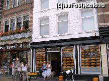 [P11] Olanda-Tara branzei si a cascavalului-piata centrala din Delft » foto by Ricone
 - 
<span class="allrVoted glyphicon glyphicon-heart hidden" id="av376509"></span>
<a class="m-l-10 hidden" id="sv376509" onclick="voting_Foto_DelVot(,376509,1639)" role="button">șterge vot <span class="glyphicon glyphicon-remove"></span></a>
<a id="v9376509" class=" c-red"  onclick="voting_Foto_SetVot(376509)" role="button"><span class="glyphicon glyphicon-heart-empty"></span> <b>LIKE</b> = Votează poza</a> <img class="hidden"  id="f376509W9" src="/imagini/loader.gif" border="0" /><span class="AjErrMes hidden" id="e376509ErM"></span>
